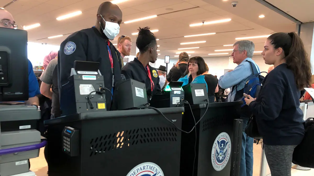 "كورونا" يتسبب بخسارة 255 مليون وظيفة في 2020