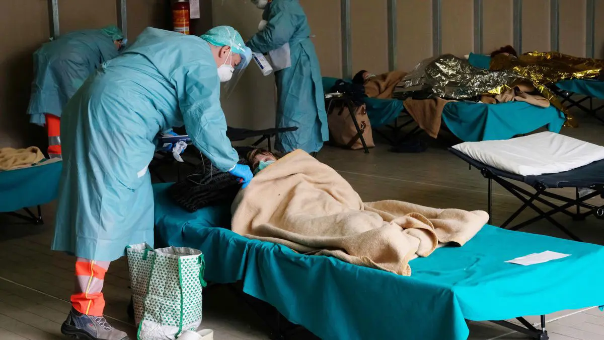 إيطاليا تسجل 345 حالة وفاة جديدة بفيروس كورونا