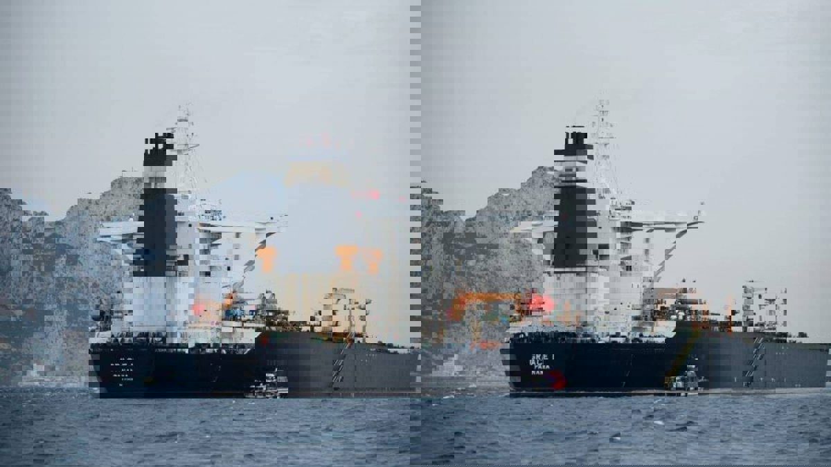 بعد قرار جبل طارق.. أمريكا تهدد بحظر منح تأشيرات لطاقم الناقلة الإيرانية