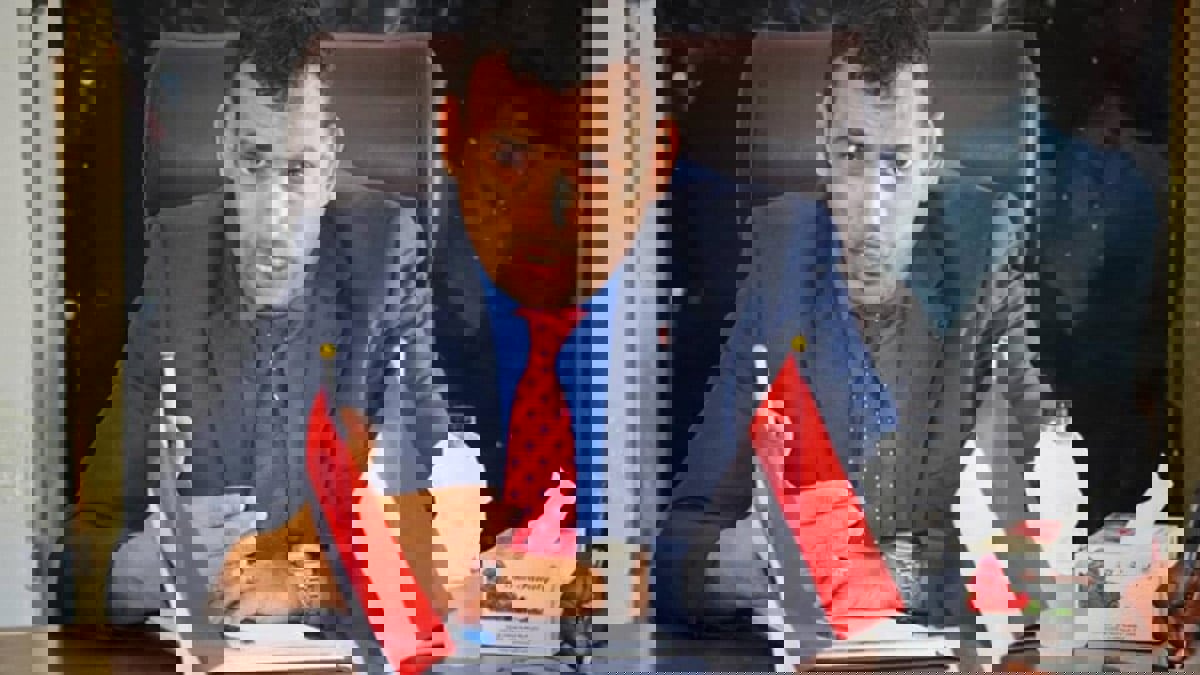 اليمن.. الانتقالي الجنوبي ينفي مداهمة منزل شقيق محافظ سقطرى رمزي محروس