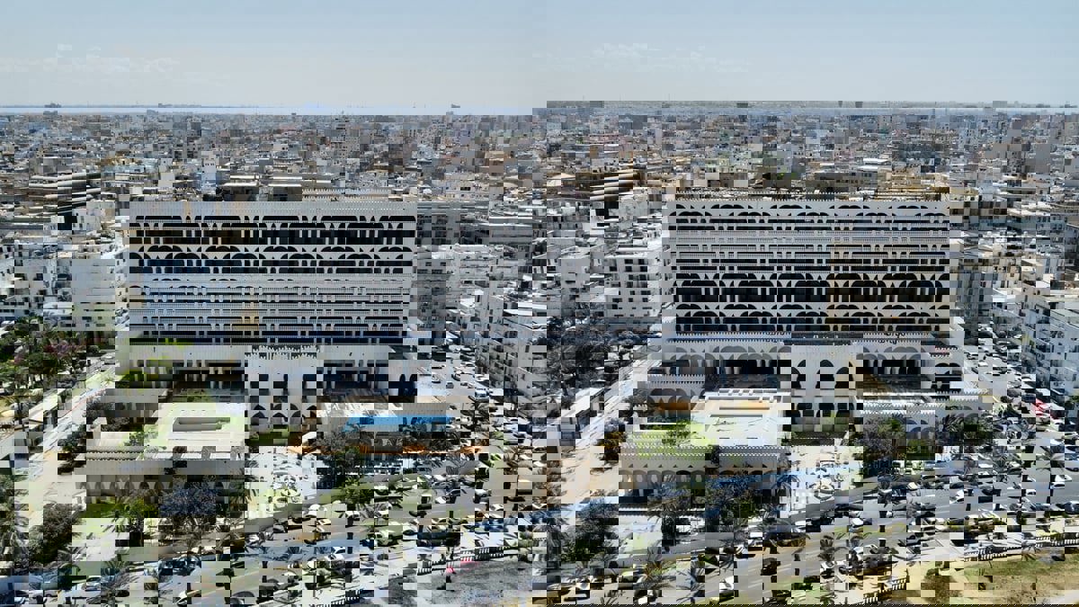 ليبيا.. تجدد الخلافات مع ترقب لقاء رئيسي "مجلس النواب" و"الدولة"