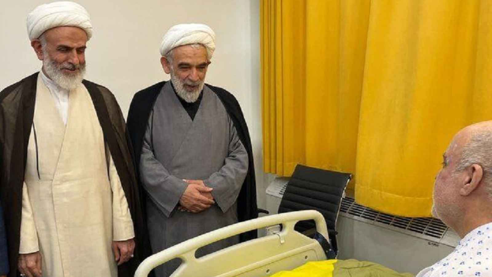 بعد إصابته بتفجيرات الـ"بيجر".. أول ظهور لسفير إيران لدى بيروت (صورة)