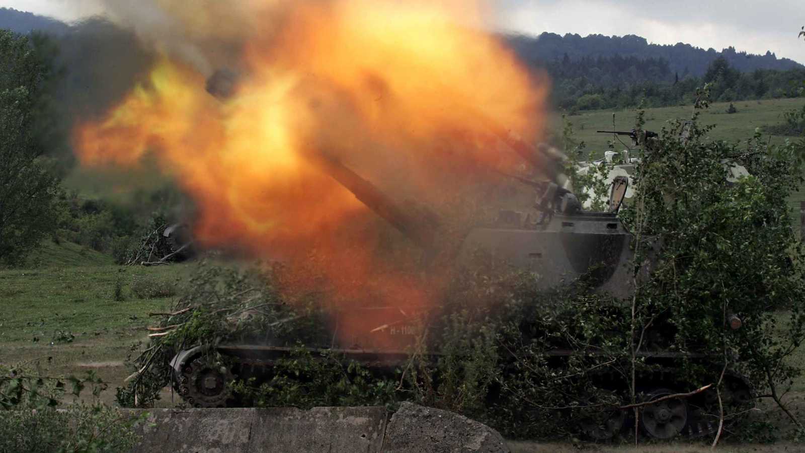 القوات الروسية تدك مطارات عسكرية ومنشآت طاقة أوكرانية