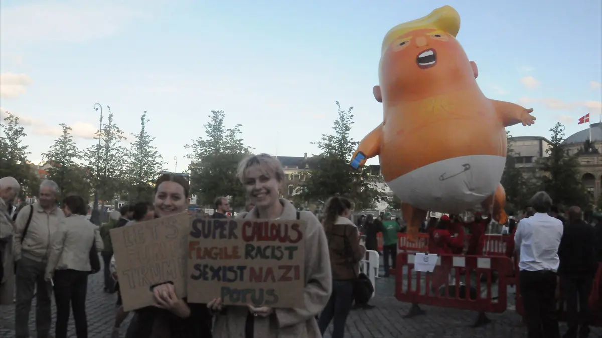 بالون "ترامب الرضيع" يحلق في سماء كوبنهاغن