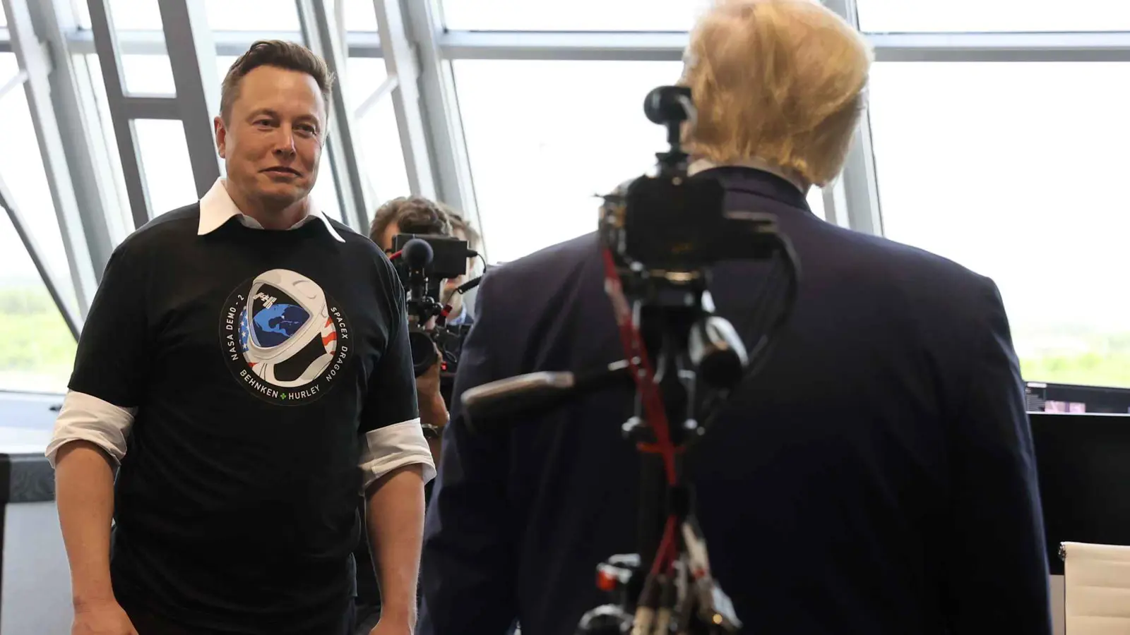 ماسك وهبة المليون دولار اليومية.. هل تجاوز "الخطوط الحمراء"؟