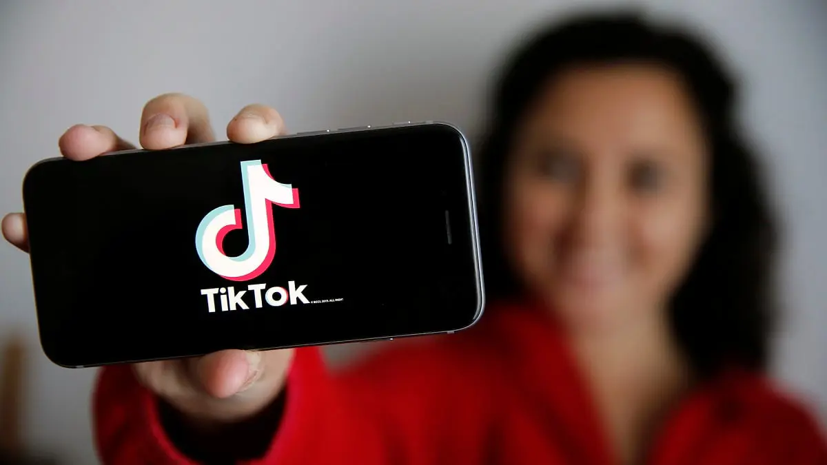 متفوقا على فيسبوك.. "تيك توك" التطبيق الأكثر تحميلا في 2020