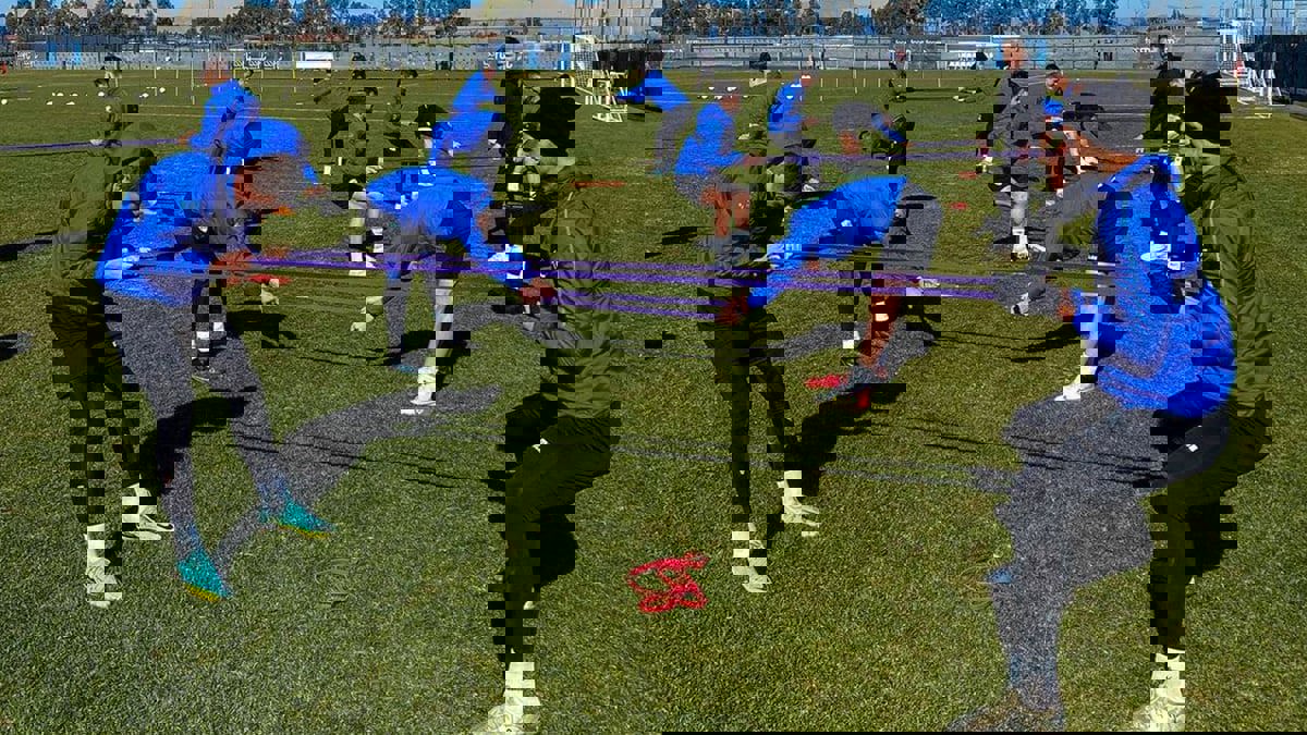 اشتباك بالأيدي بين لاعبين من روسيا وأوكرانيا في فندق تركي بعد الزلزال المدمر (فيديو)