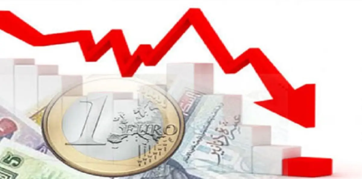 الدينار التونسي يواصل تراجعه ودعوات لتغيير الأوراق النقدية