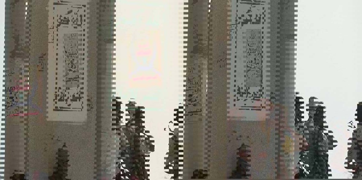 قوات مدعومة من التحالف العربي تتقدم لتحرير ميناء الحديدة اليمني