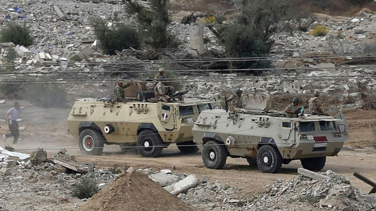 داعش يعلن مسؤوليته عن هجوم استهدف عناصر من الجيش المصري شمال سيناء