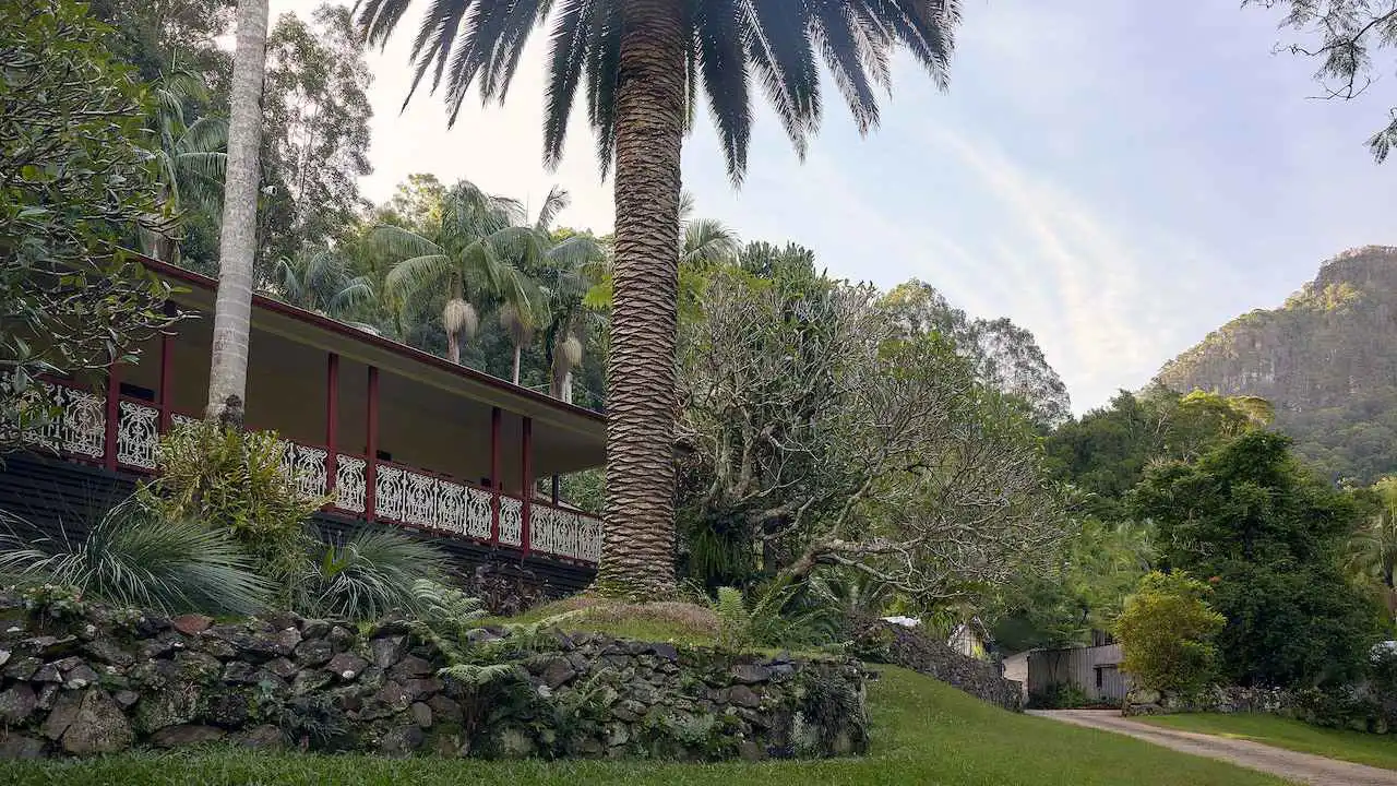 بعد أكثر من 40 عامًا.. بيع منزل "جومانجي" الشهير في أستراليا