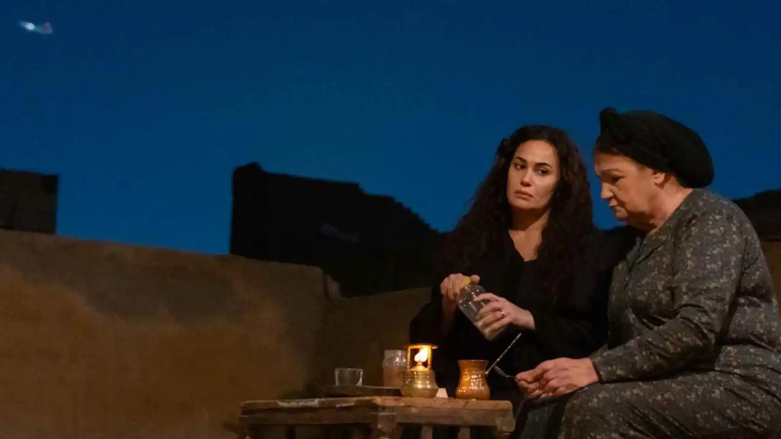 هند صبري تقتحم عالم المخدرات في "مناعة" (صور)