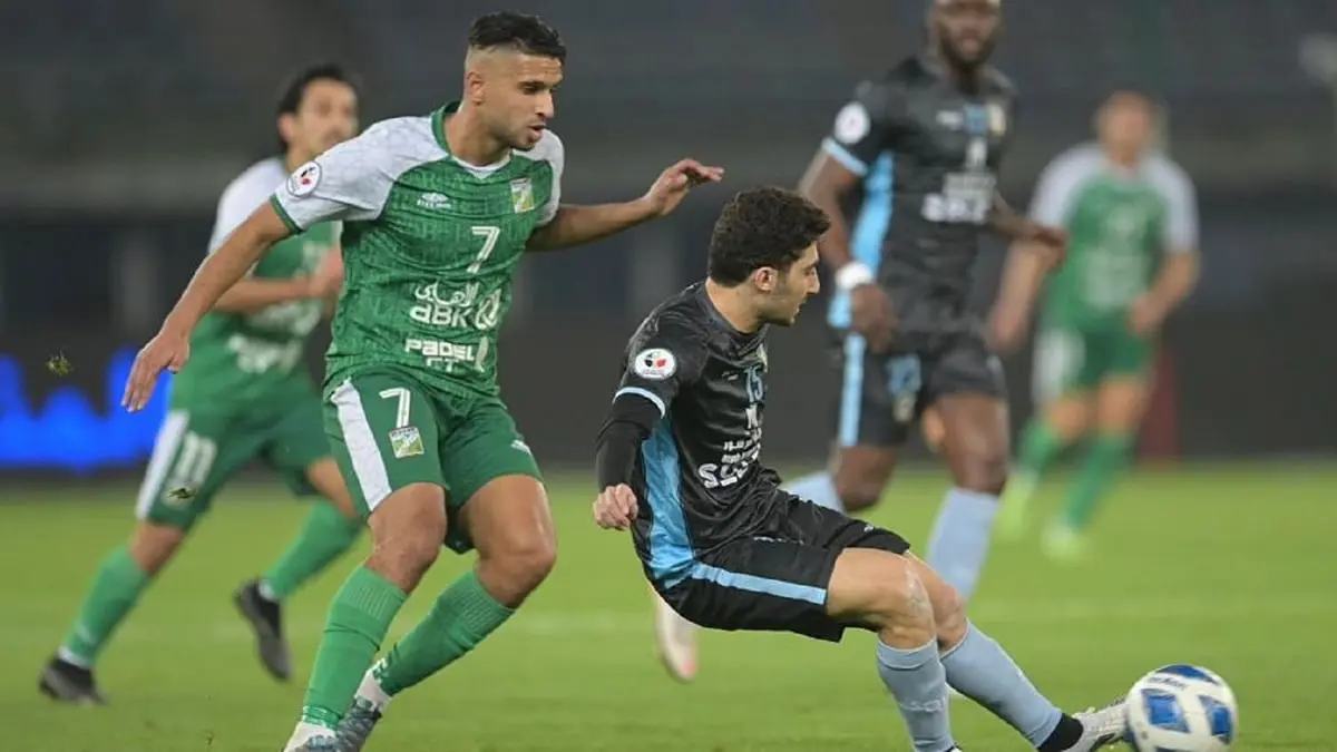 العربي يقهر السالمية ويتوج بطلا لكأس ولي العهد الكويتي للمرة الثانية على التوالي (فيديو)