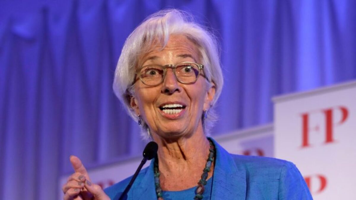 "لاغارد" تتوقع انتعاشًا "هشًا" للاقتصاد العالمي أواخر 2019‎