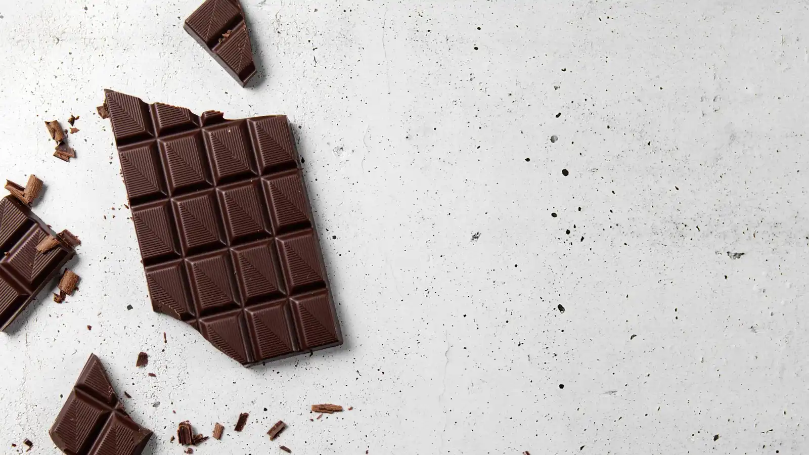 فوائد مذهلة للشوكولاتة الداكنة.. تعّرف عليها