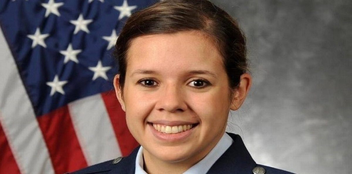 تقارير: العثور على ضابطة أمريكية ميتة في غرفتها بالإمارات