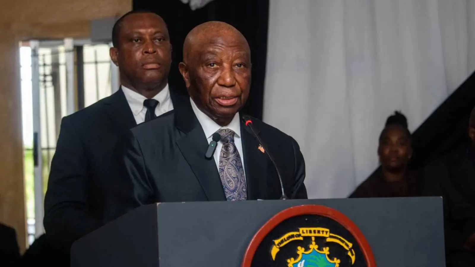 "آسفون لكل ضحية".. رئيس ليبيريا يعتذر رسمياً عن فظائع الحروب الأهلية