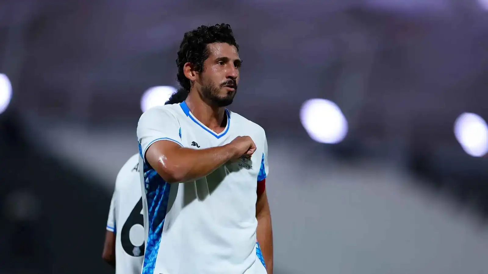 هل سيعود أحمد حجازي للأهلي المصري؟