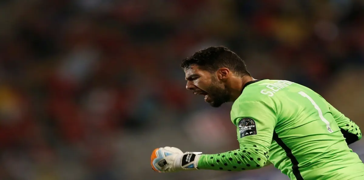 غضب في النادي الأهلي المصري من إكرامي بسبب كوليبالي