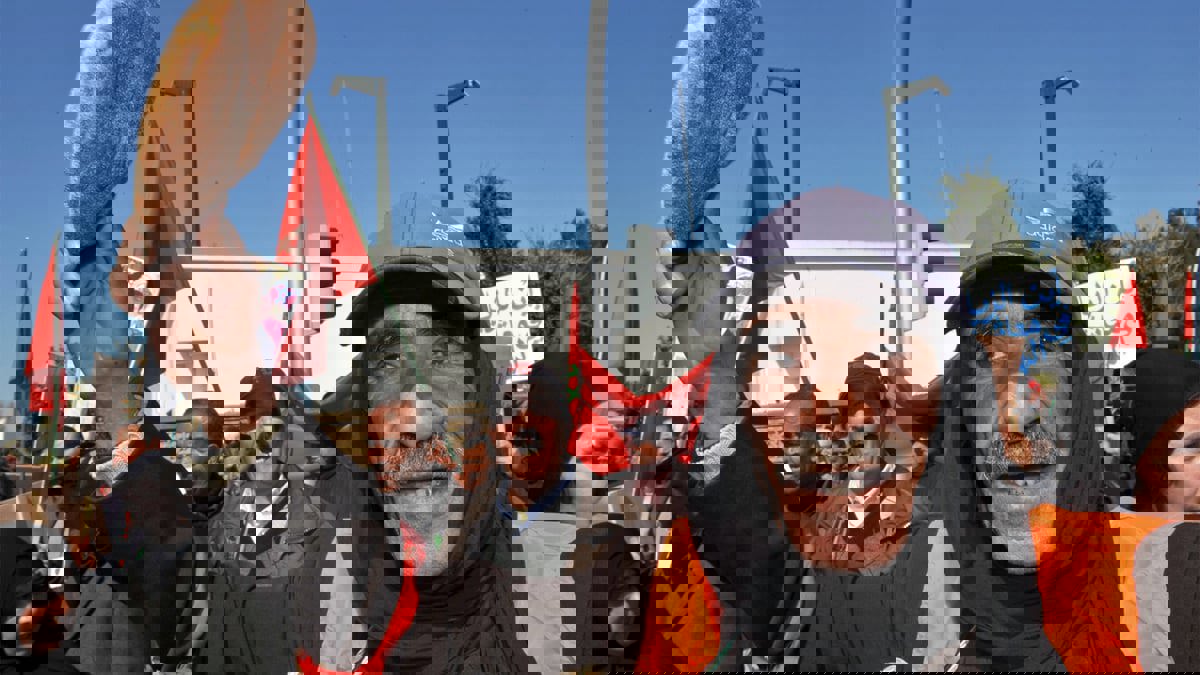 المغرب.. احتجاجات على رفع الأسعار وإجبارية لقاح كورونا