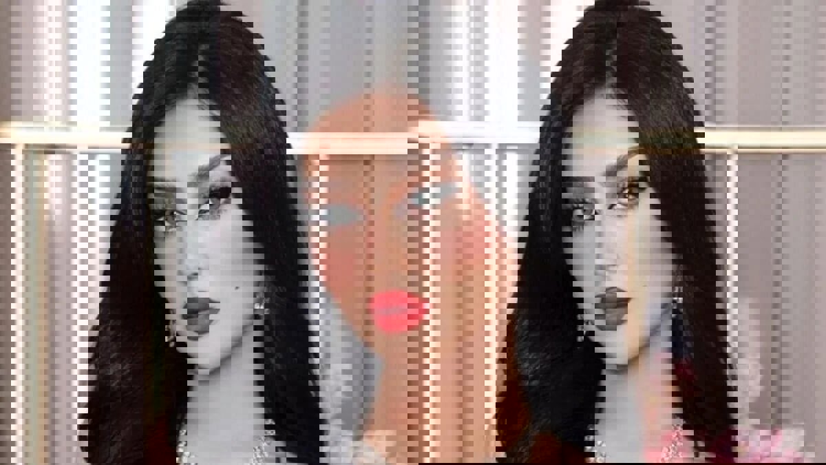 مروج الرحيلي تكشف عن عمرها الحقيقي