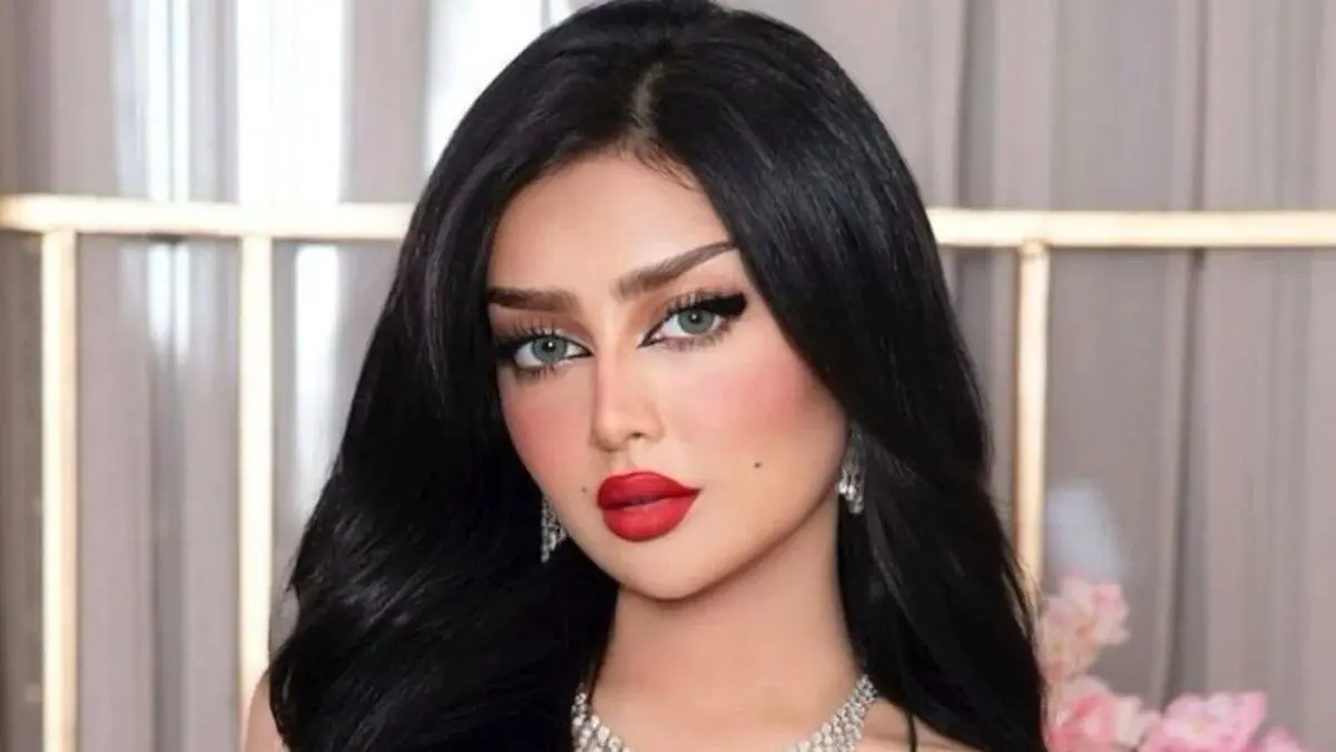 مروج الرحيلي تكشف عن عمرها الحقيقي