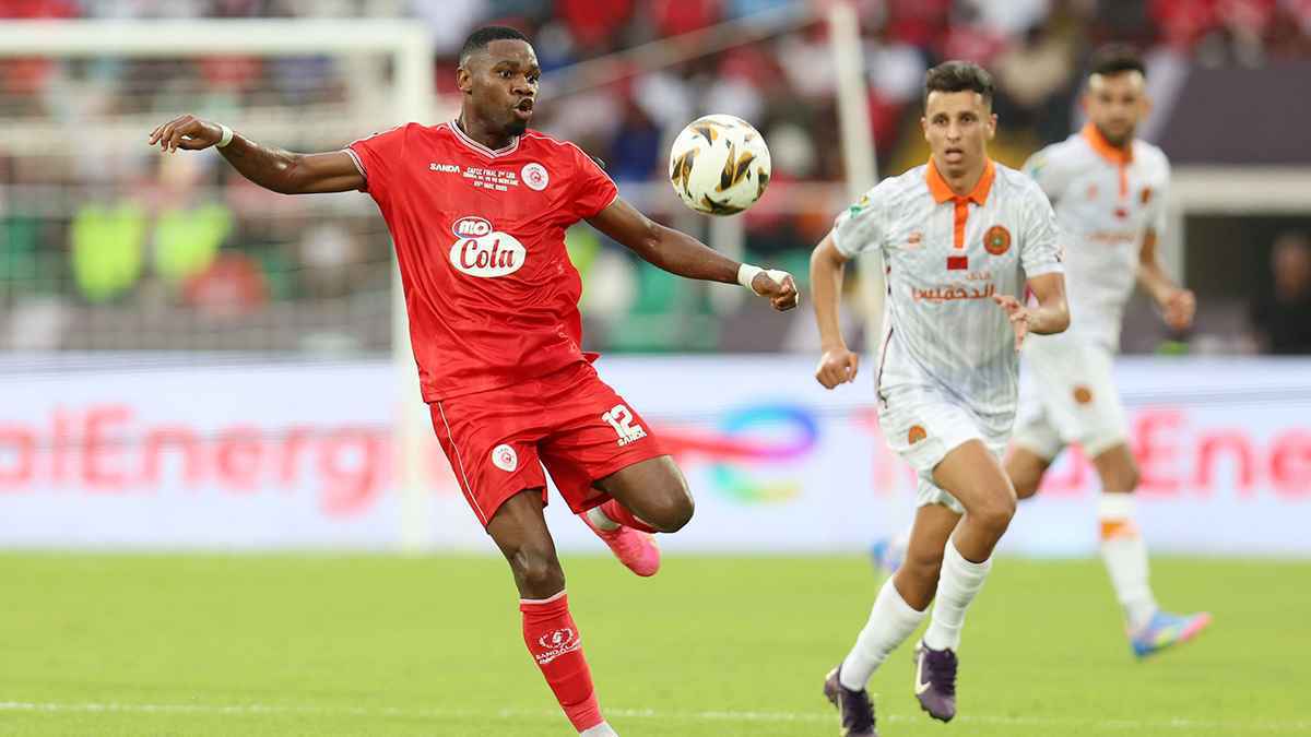 نهضة بركان يتوج بالكونفدرالية الإفريقية على حساب سيمبا التنزاني