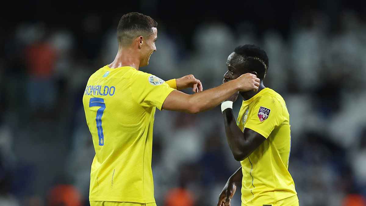 أنا الأكثر تعرضا للانتقاد.. نجم النصر السعودي يهاجم الإعلام