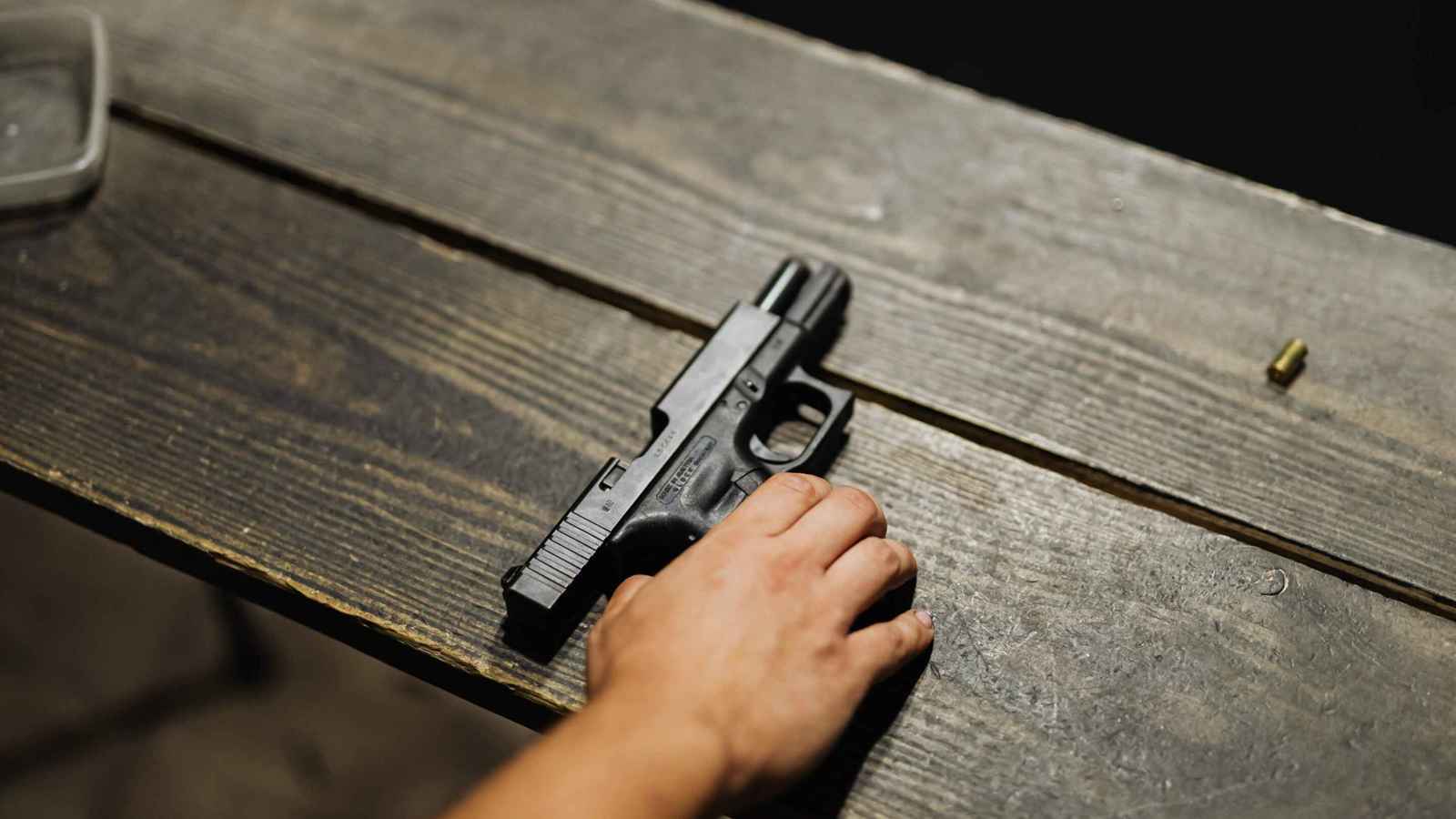 العراق.. حارس مجمع سكني يفاجئ سكانه بالانتحار