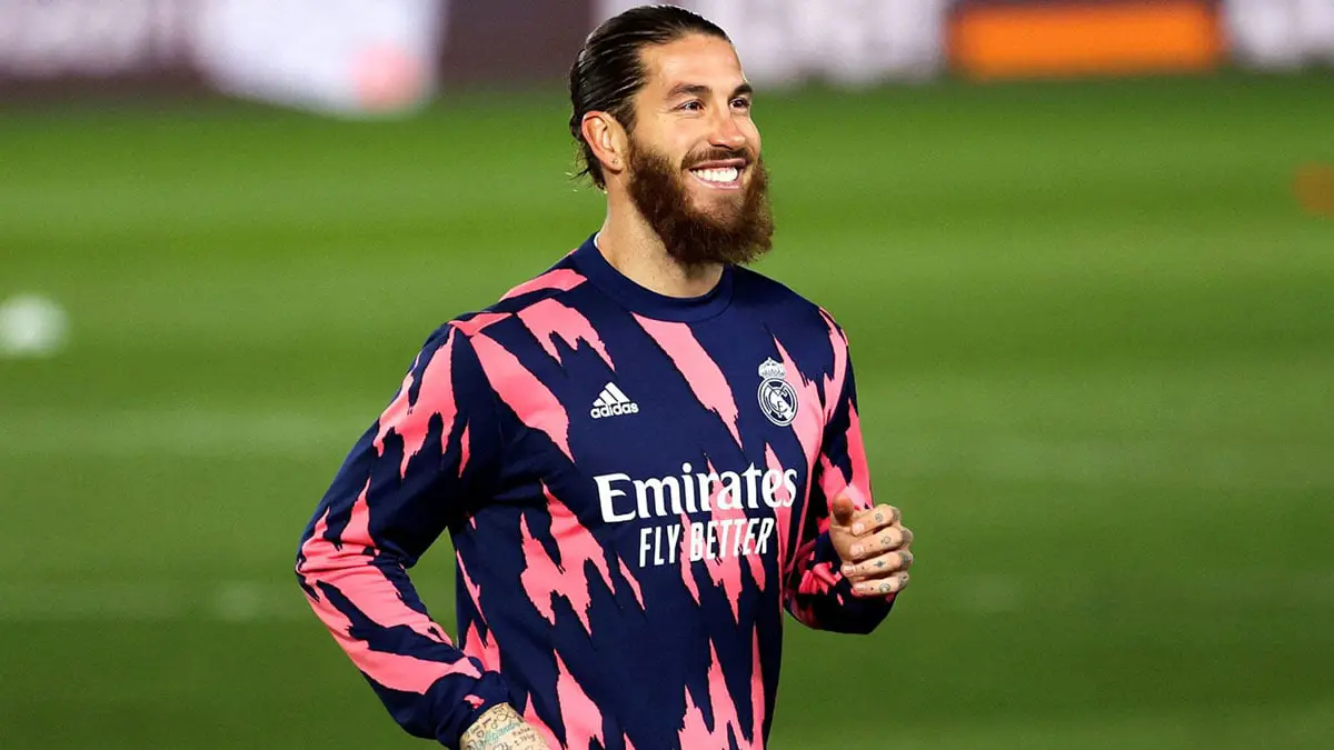 ماركا: راموس سيستمع للعروض وريال مدريد يبحث عن بدائل