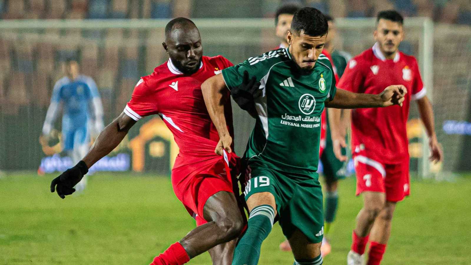 أندية معارضة.. اتحاد منقسم ومخاوف من العنف.. الكشف عن انطلاقة الدوري الليبي 