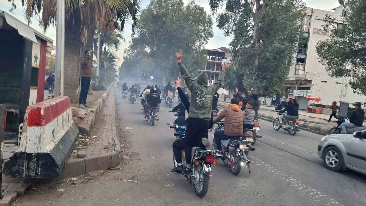 اشتباكات عنيفة بين مجموعات مسلحة في ريف درعا بسوريا