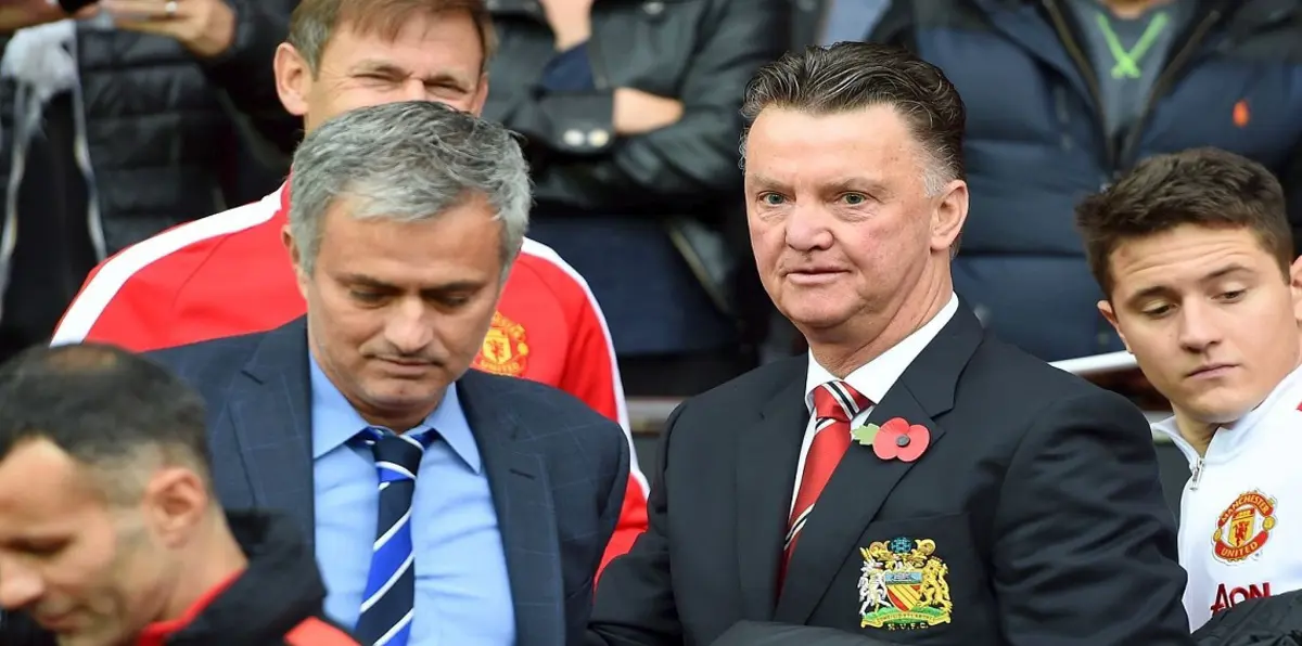 لويس فان غال يدفن أحقاده مع مورينيو