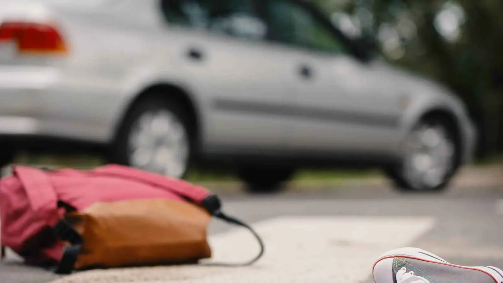 "حادث مؤلم".. وفاة طفلة دهسها والدها بالخطأ في الأردن