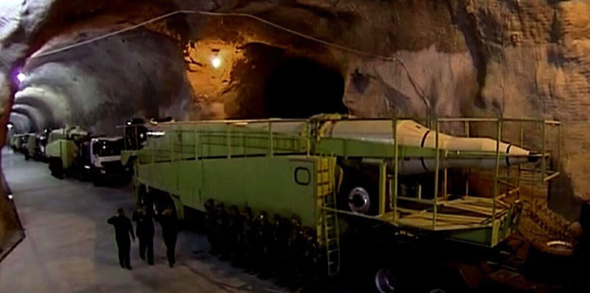 إيران.. انفجار في قاعدة للصواريخ تحت الأرض غرب البلاد