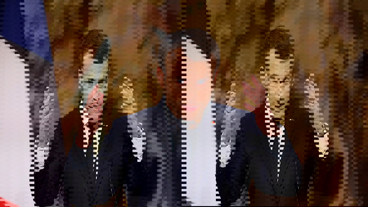 ماكرون: الجيش الفرنسي سيواصل قتال داعش في سوريا