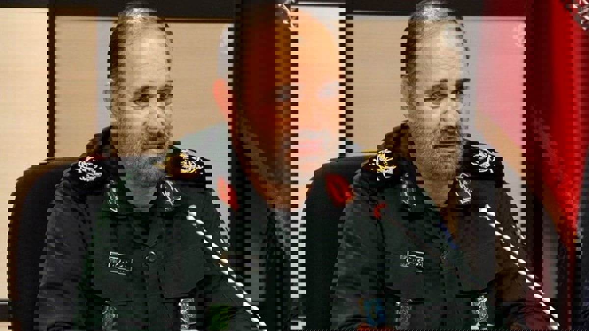 قائد سابق بالحرس الثوري الإيراني يتعرض للصفع خلال تنصيبه محافظا (فيديو)