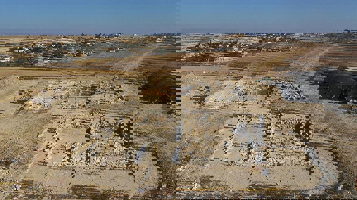 إسرائيل تكشف أنقاض "دارة فخمة" عمرها 1200 عام