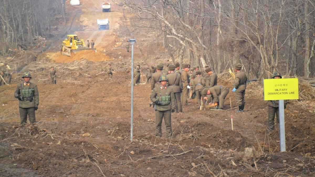 إصابة جندي كوري جنوبي بانفجار على خط التماس مع "الشمالية"