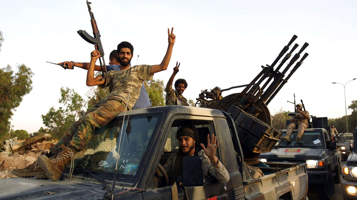 الجيش الليبي يعلن السيطرة على حقل الفيل النفطي