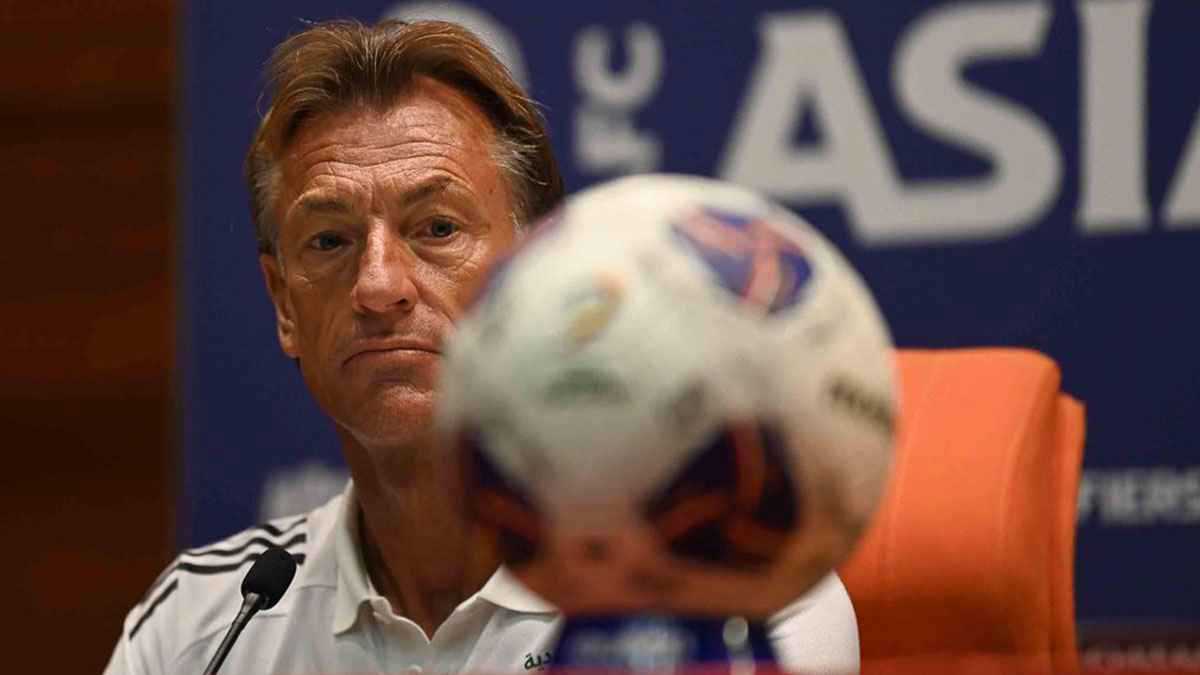 رينارد: مواجهة العراق أهم مباراة في تاريخي كمدرب