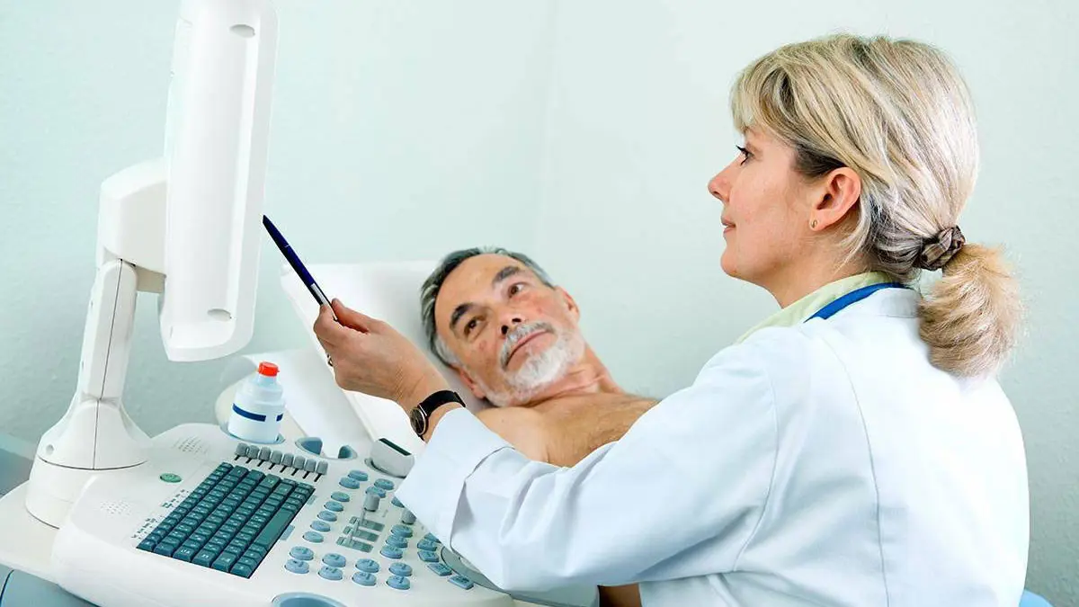 تقنية جديدة لفحص الرئة والاستماع لنبضات القلب عن بعد