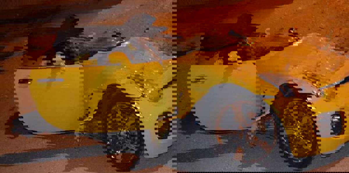 حادث مروري بين سيارتين فارهتين في جدة يكشف مفاجأة للشرطة السعودية