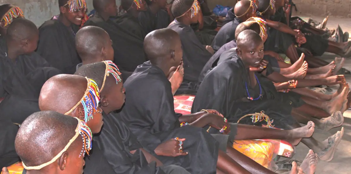 "ختان الإناث" في السودان.. مُباح شعبيًا ومحَارب رسميًا