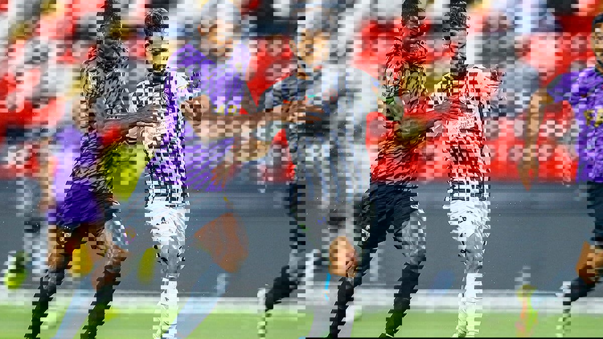 الوحدة ضد شباب الأهلي والعين مع الجزيرة... الموعد والقنوات الناقلة لمباراتي نصف نهائي كأس الرابطة