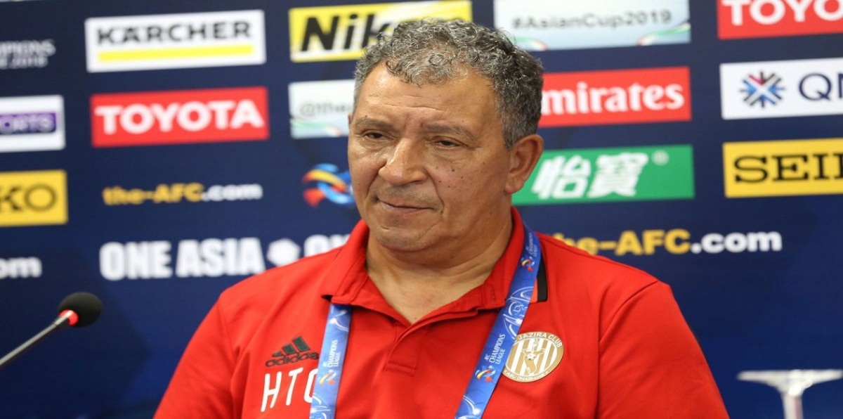 تين كات ينهي ارتباطه بنادي الجزيرة الإماراتي واللاعبون يقيمون حفل وداع له (صور)