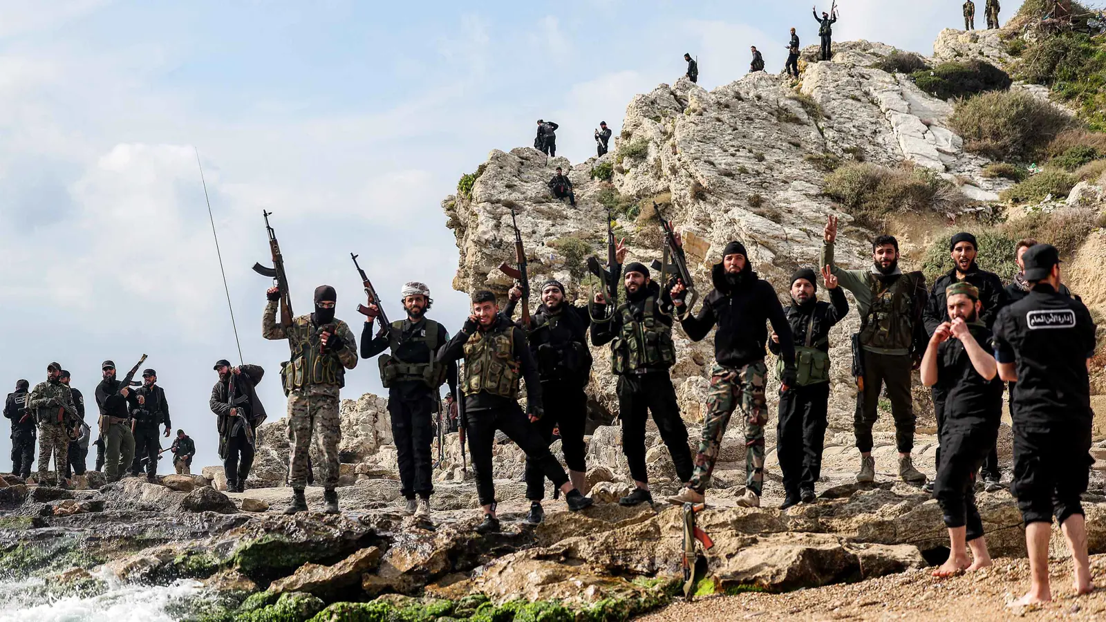 " إيبوك" الإسرائيلية : الأسد وشقيقه يؤججان أحداث سوريا