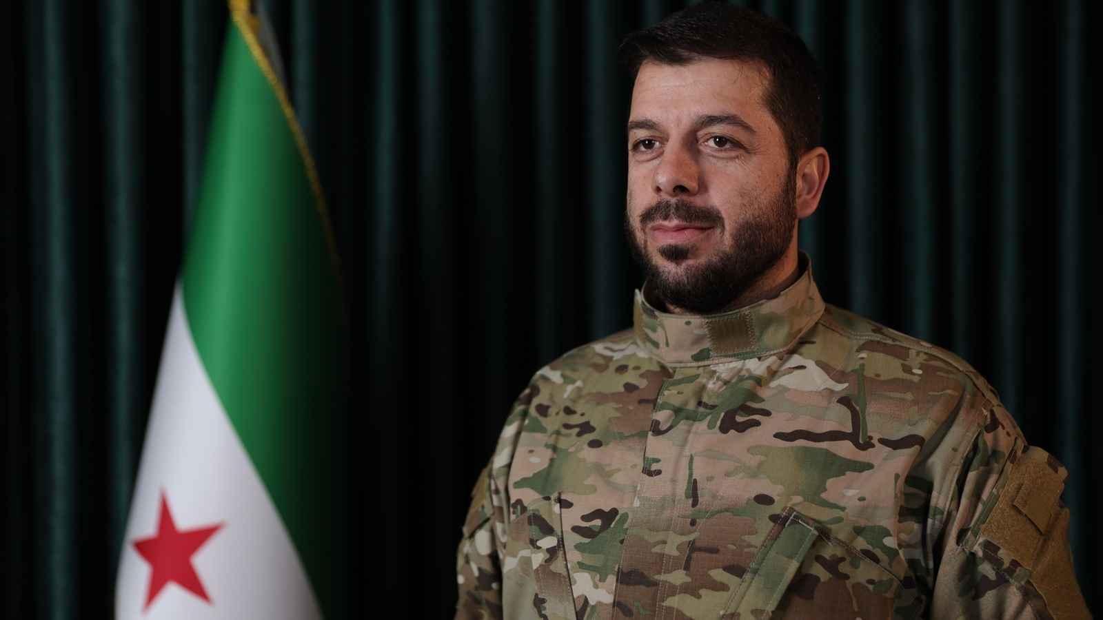 من هو أحمد الدالاتي عرّاب المفاوضات السورية مع إسرائيل؟