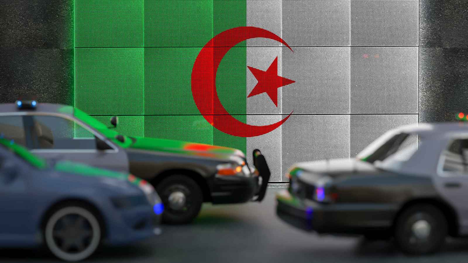 الجزائر.. مصرع 7 أشخاص وإصابة العشرات في حادثين مروعين