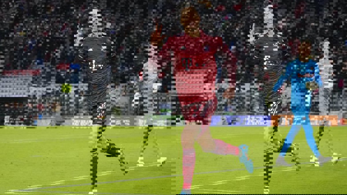 ليفاندوفسكي يسجل أسرع "هاتريك" من البداية في تاريخ دوري أبطال أوروبا